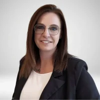 Dominique Karger-Kreth - Ihre Ansprechparterin